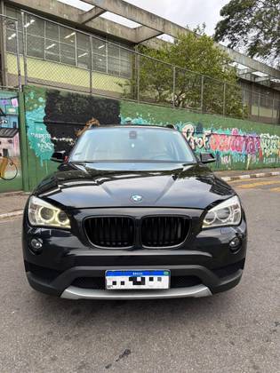 BMW X1 2.0 16V GASOLINA SDRIVE18I 4P AUTOMÁTICO BMW X1 2.0 16V GASOLINA SDRIVE18I 4P AUTOMÁTICO